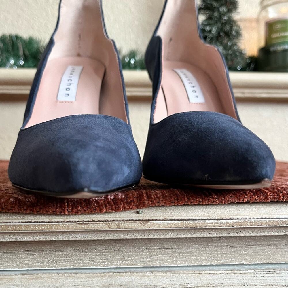 James Chan Women’s Anika Curvy Blue Suede Heels Size 6 Holiday Party Classic - Picture 5 of 11